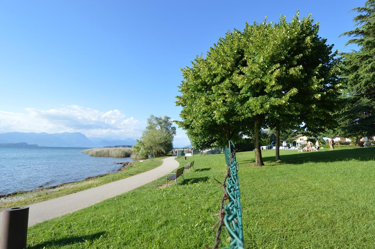 Holiday Sirmione Apartments Buitenkant foto