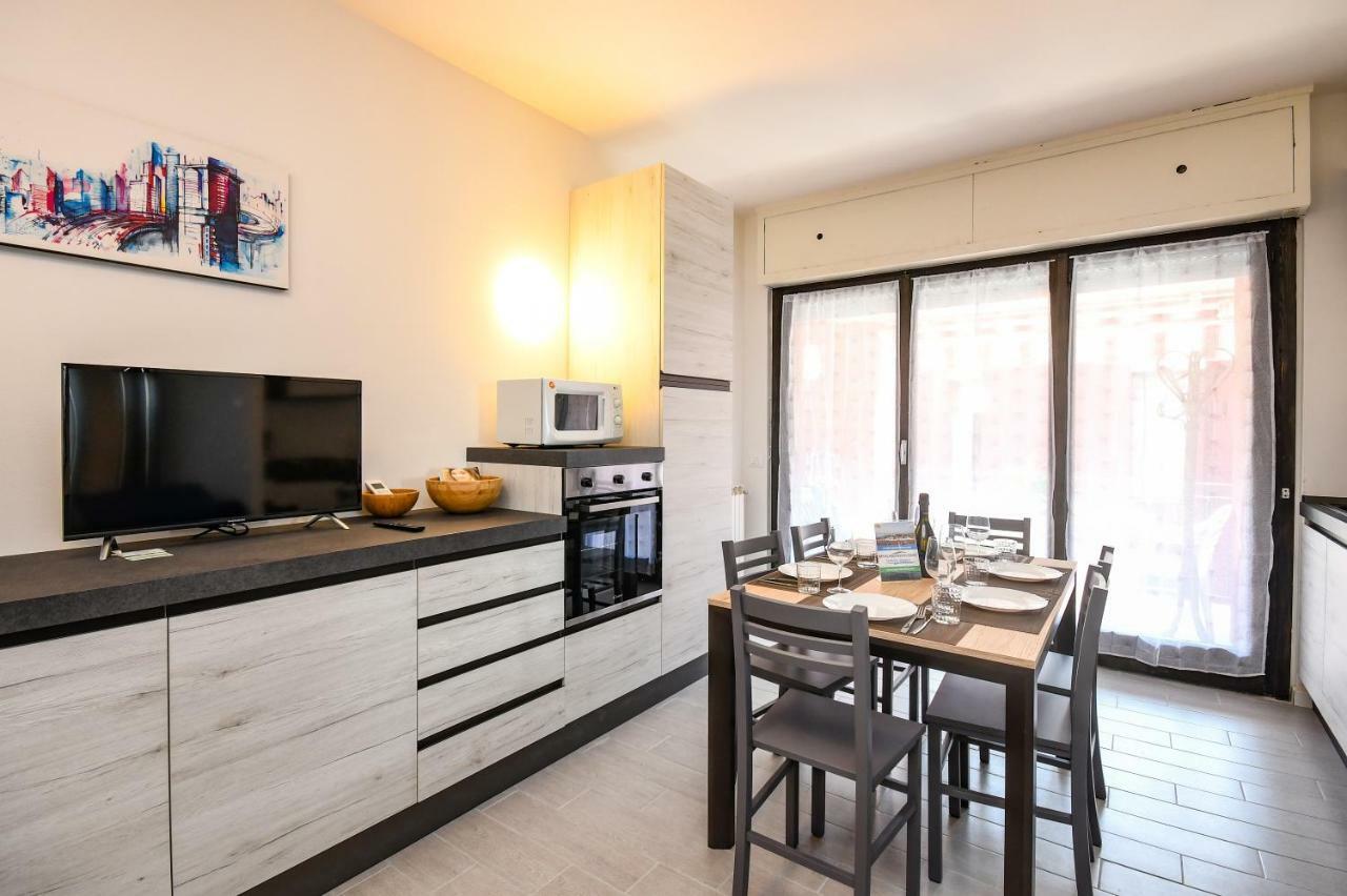 Holiday Sirmione Apartments Buitenkant foto